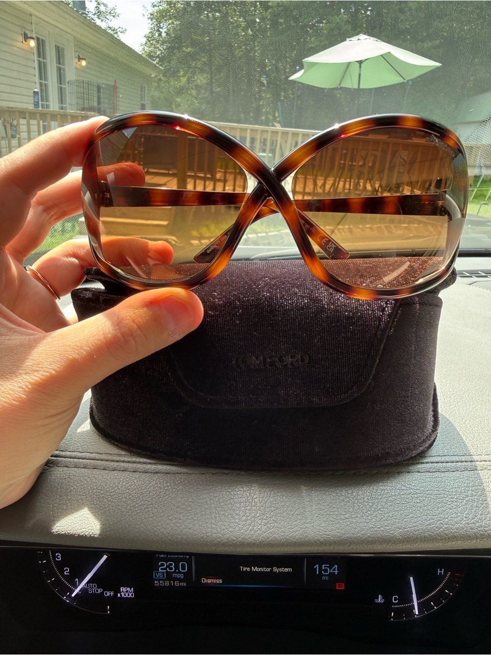 Tom Ford Women's Tortoiseshell Oversized Sunglasses - Brown Tom Ford TF1068 52F